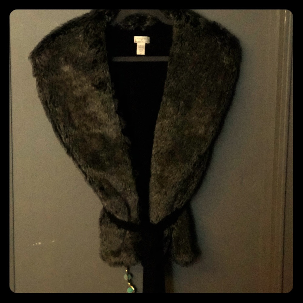 Jaclyn Smith winter vest